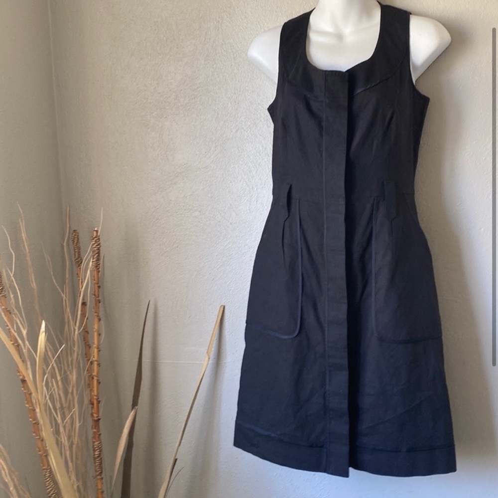 Safari feel Elie Tahari silk linen blend dress